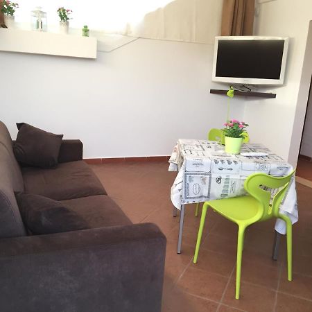 Il Rifugio Di Mattia Bed & Breakfast โปลีญาโนอามาเร ภายนอก รูปภาพ